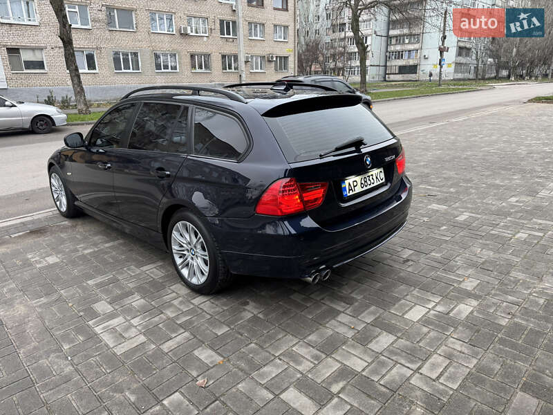 Универсал BMW 3 Series 2010 в Запорожье