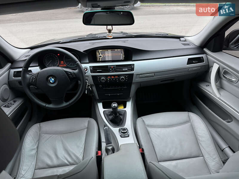 Универсал BMW 3 Series 2010 в Запорожье