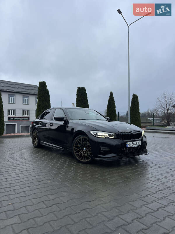 Седан BMW 3 Series 2020 в Виннице