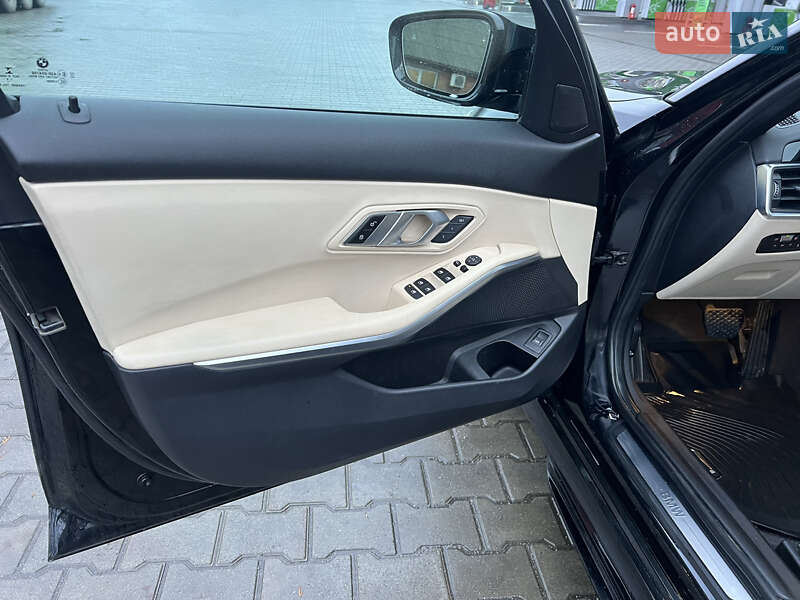 Седан BMW 3 Series 2020 в Виннице