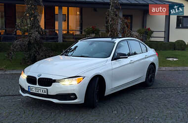 Седан BMW 3 Series 2015 в Жовкве