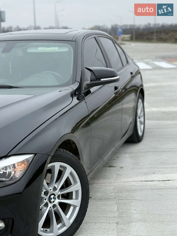 Седан BMW 3 Series 2016 в Виннице фото 6 Седан BMW 3 Series 2016 в Виннице