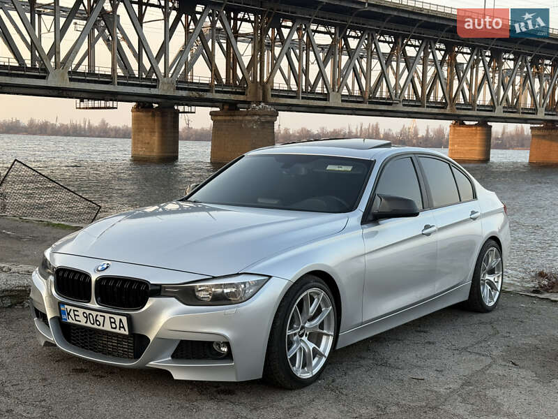BMW 3 Series 2016