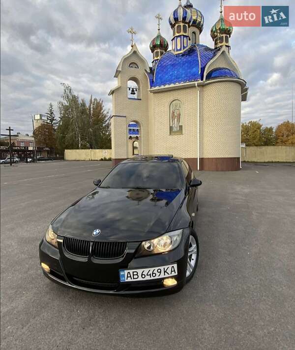 Седан BMW 3 Series 2008 в Виннице