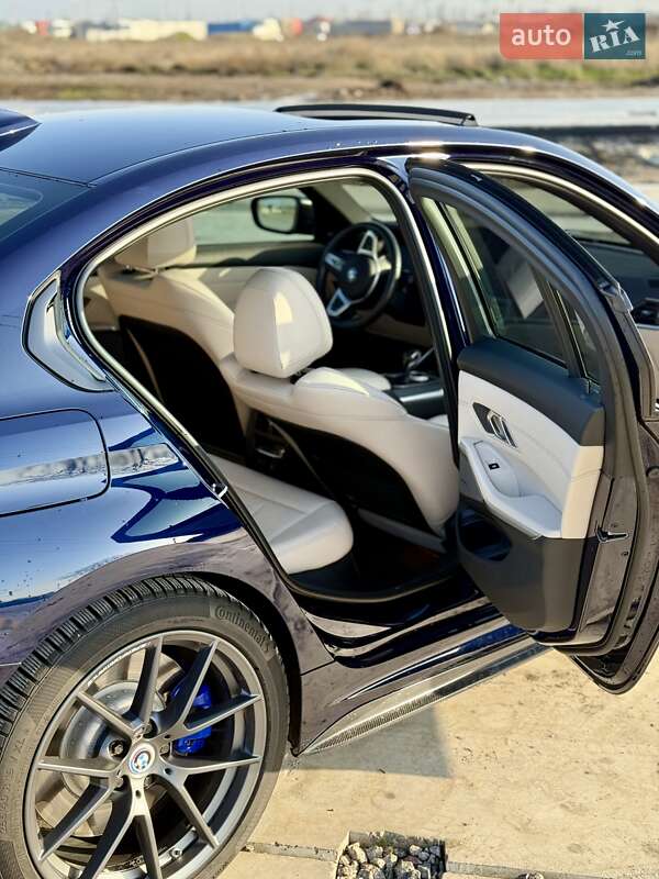 Седан BMW 3 Series 2020 в Одессе фото 28 Седан BMW 3 Series 2020 в Одессе