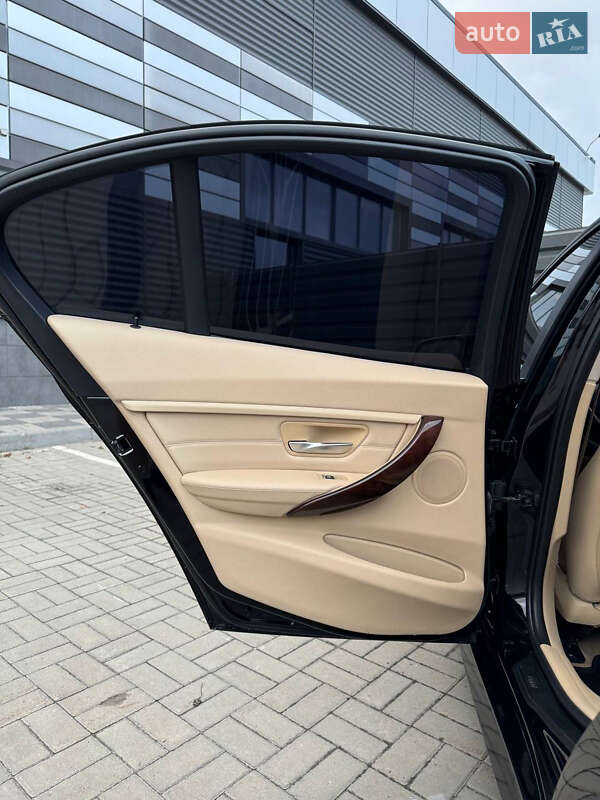 Седан BMW 3 Series 2012 в Черкассах