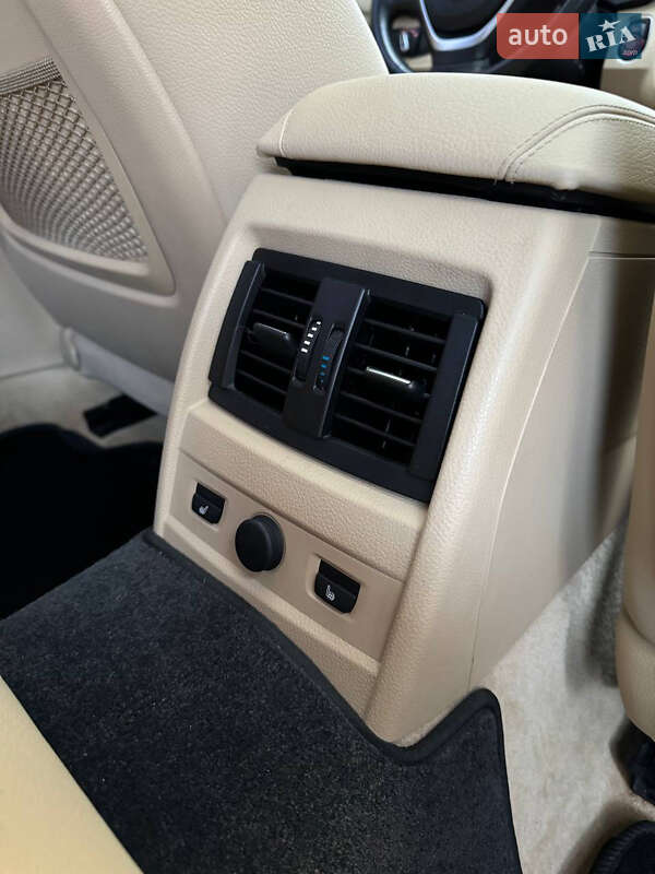 Седан BMW 3 Series 2012 в Черкассах