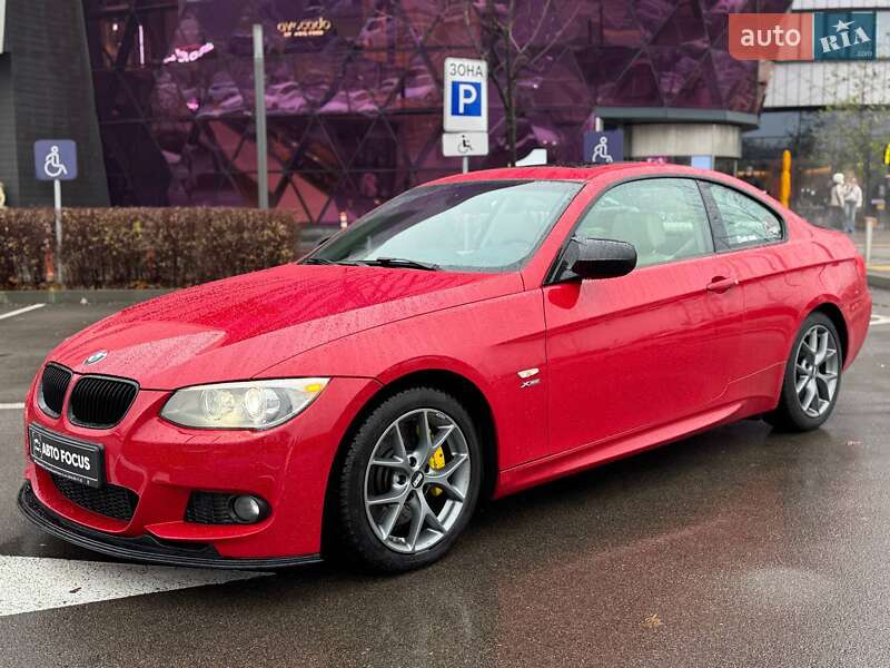 Купе BMW 3 Series 2011 в Киеве