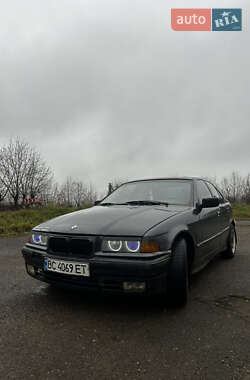 Седан BMW 3 Series 1992 в Вашківцях