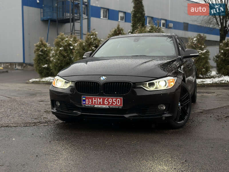 Седан BMW 3 Series 2015 в Луцьку