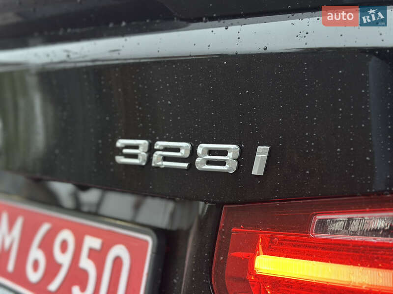 Седан BMW 3 Series 2015 в Луцьку