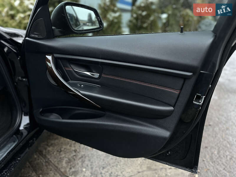 Седан BMW 3 Series 2015 в Луцьку