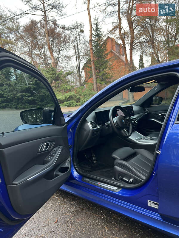 Седан BMW 3 Series 2023 в Харкові