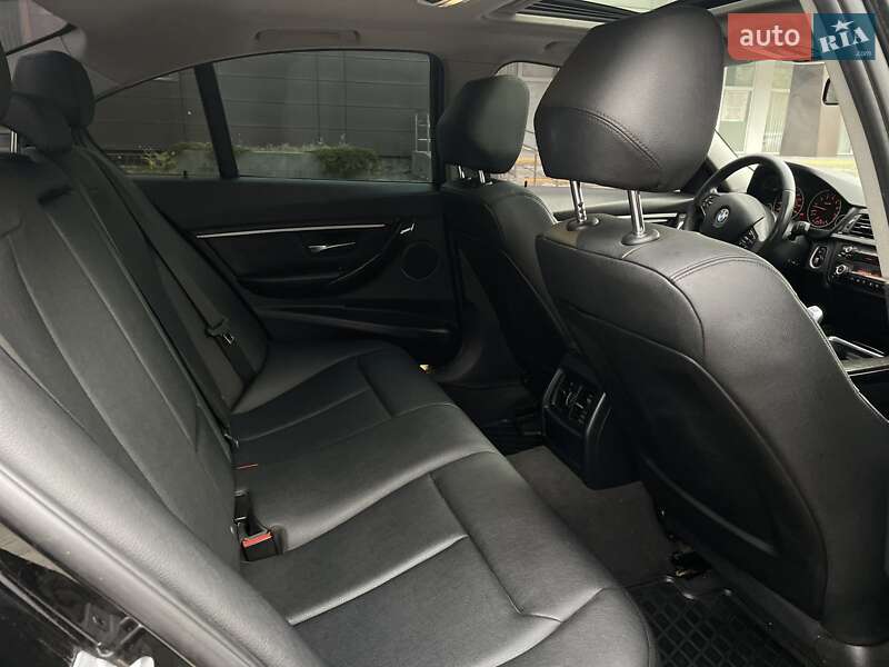 Седан BMW 3 Series 2014 в Днепре