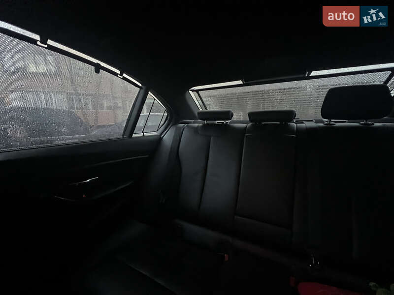 Седан BMW 3 Series 2012 в Киеве