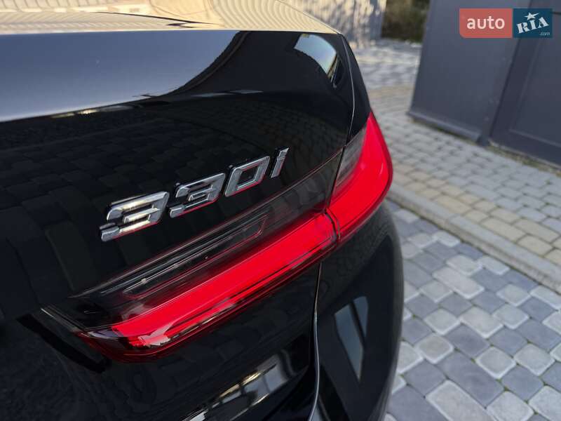 Седан BMW 3 Series 2021 в Львове