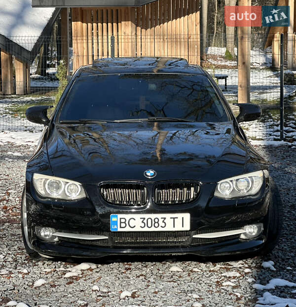 Купе BMW 3 Series 2010 в Львове фото 3 Купе BMW 3 Series 2010 в Львове