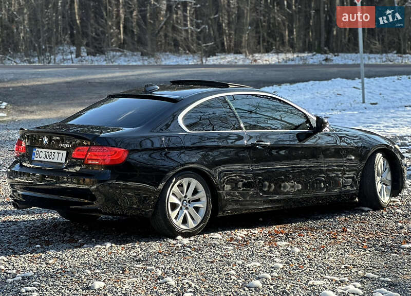Купе BMW 3 Series 2010 в Львове фото 7 Купе BMW 3 Series 2010 в Львове