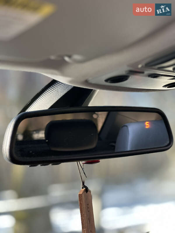 Купе BMW 3 Series 2010 в Львове фото 42 Купе BMW 3 Series 2010 в Львове