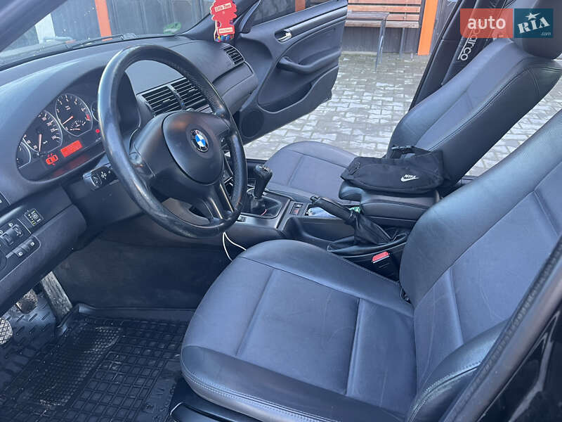 Седан BMW 3 Series 2003 в Волочиске