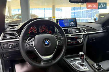 Седан BMW 3 Series 2018 в Одессе