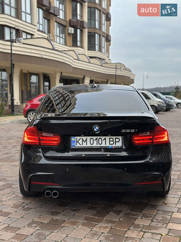 Седан BMW 3 Series 2014 в Киеве