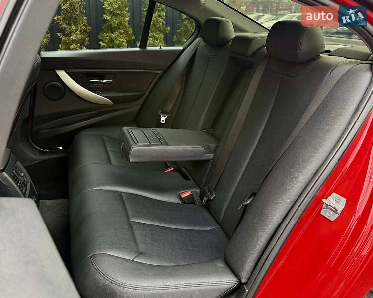 Седан BMW 3 Series 2018 в Киеве фото 30 Седан BMW 3 Series 2018 в Киеве