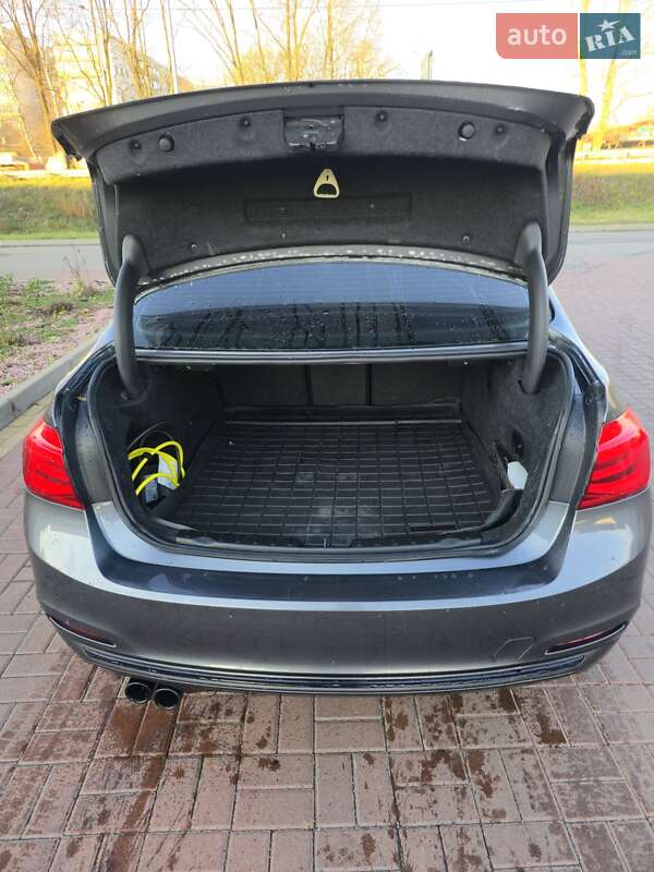 Седан BMW 3 Series 2017 в Полтаве фото 11 Седан BMW 3 Series 2017 в Полтаве