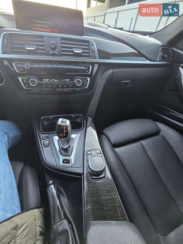 Седан BMW 3 Series 2017 в Полтаве фото 37 Седан BMW 3 Series 2017 в Полтаве