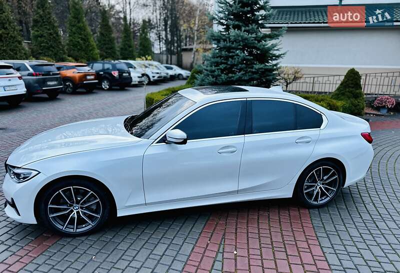 Седан BMW 3 Series 2019 в Луцке