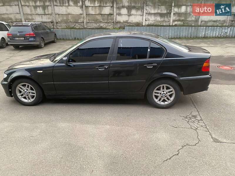 Седан BMW 3 Series 2003 в Коцюбинском