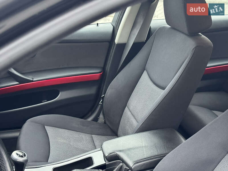 Седан BMW 3 Series 2005 в Ивано-Франковске