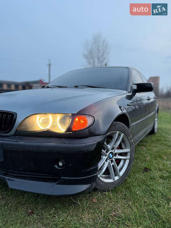Седан BMW 3 Series 2002 в Александрие
