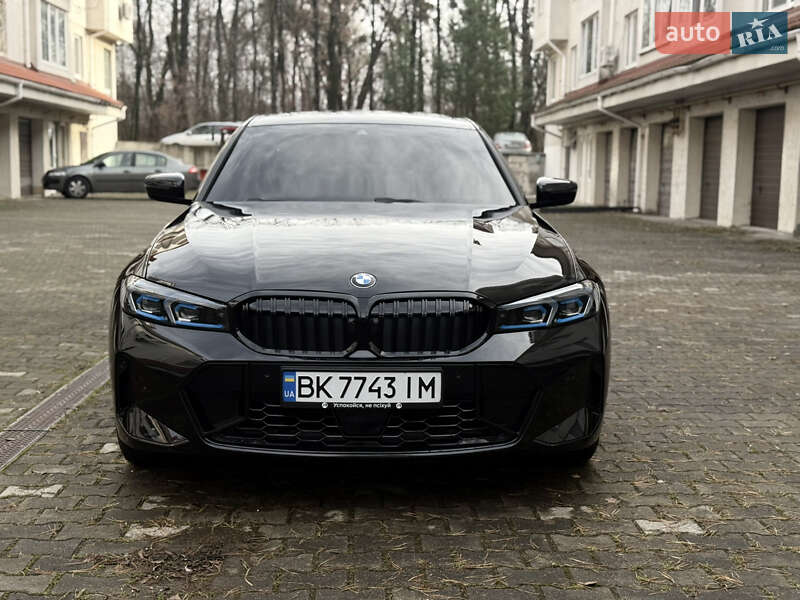 Седан BMW 3 Series 2021 в Киеве