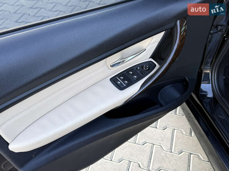 Седан BMW 3 Series 2015 в Одессе фото 10 Седан BMW 3 Series 2015 в Одессе