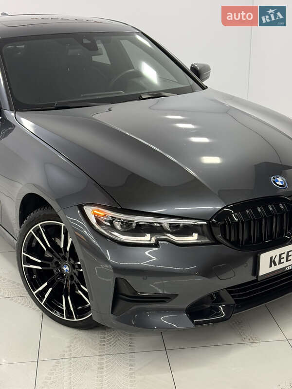 Седан BMW 3 Series 2022 в Одессе