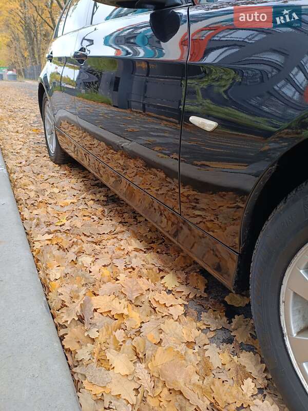 Седан BMW 3 Series 2007 в Чернигове