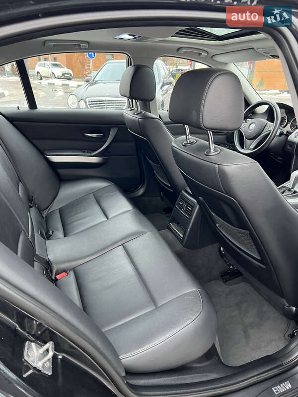 Седан BMW 3 Series 2010 в Львове фото 22 Седан BMW 3 Series 2010 в Львове