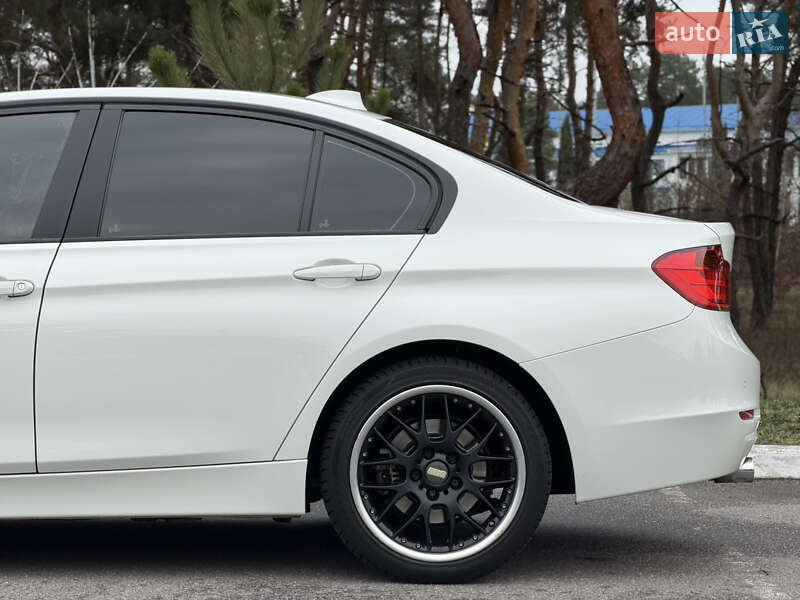 Седан BMW 3 Series 2012 в Киеве фото 13 Седан BMW 3 Series 2012 в Киеве