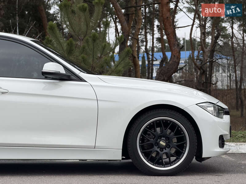 Седан BMW 3 Series 2012 в Киеве фото 15 Седан BMW 3 Series 2012 в Киеве