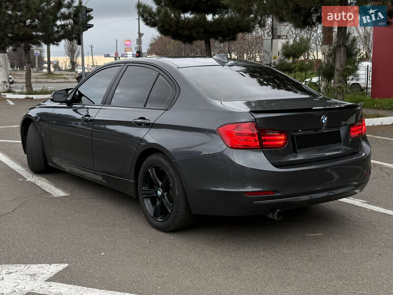 Седан BMW 3 Series 2013 в Одессе