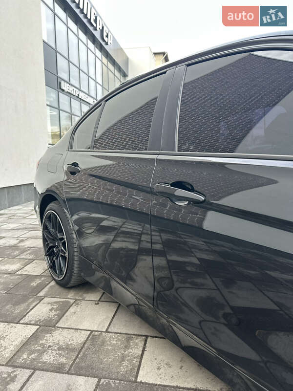 Седан BMW 3 Series 2014 в Бердичеве
