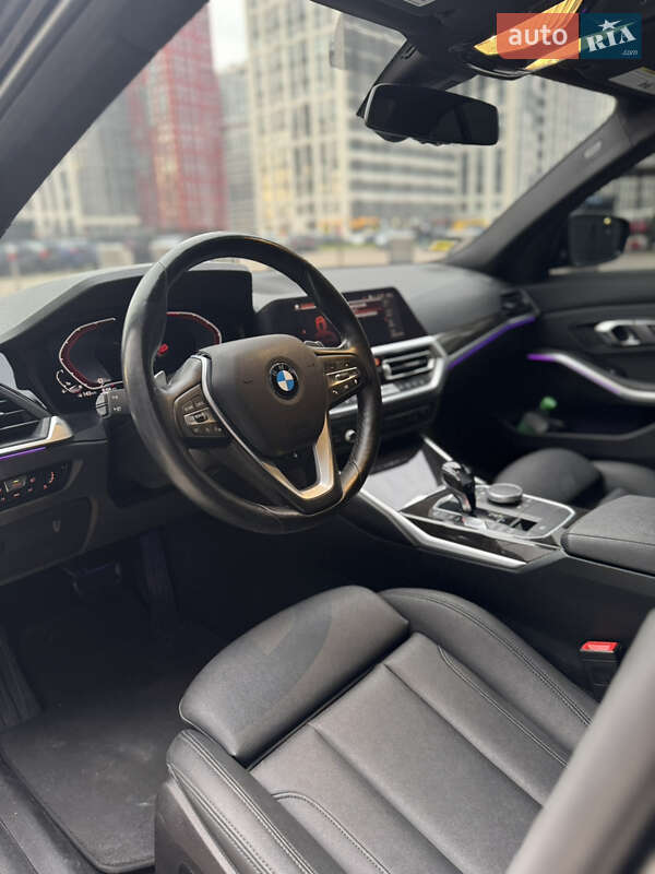 Седан BMW 3 Series 2020 в Киеве