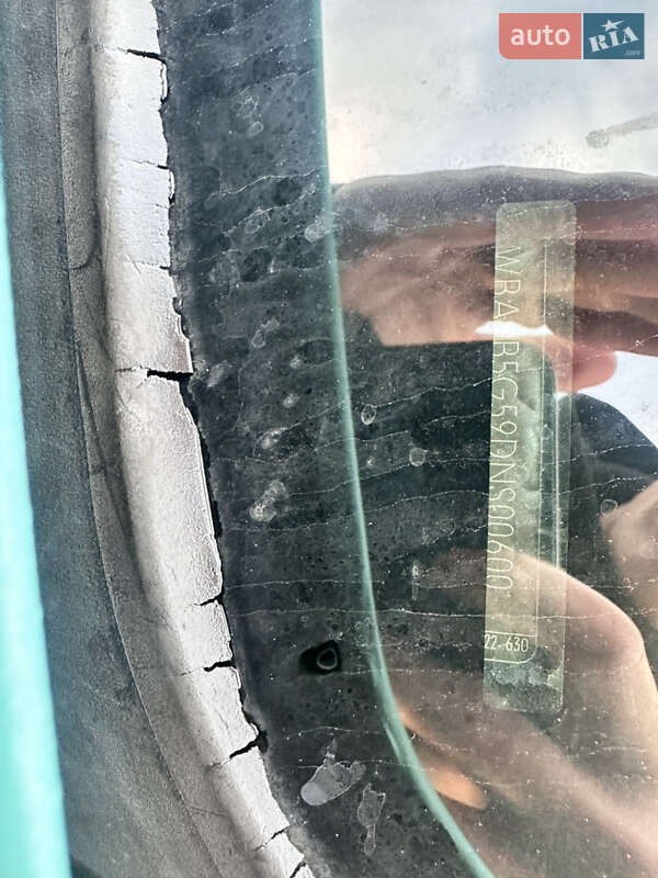 Седан BMW 3 Series 2013 в Буче