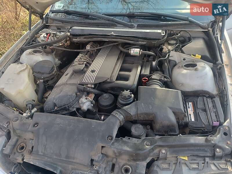 Седан BMW 3 Series 2000 в Краматорске фото 3 Седан BMW 3 Series 2000 в Краматорске