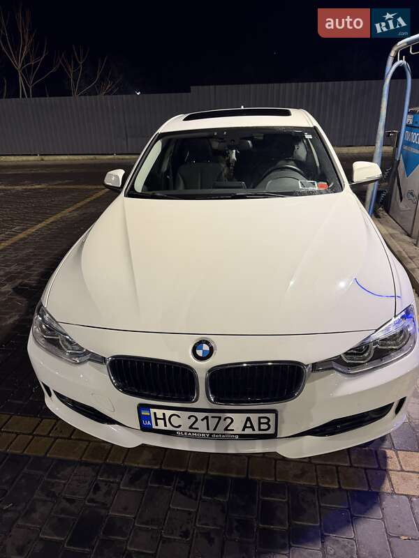 Седан BMW 3 Series 2013 в Днепре