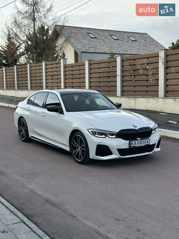 Седан BMW 3 Series 2019 в Киеве