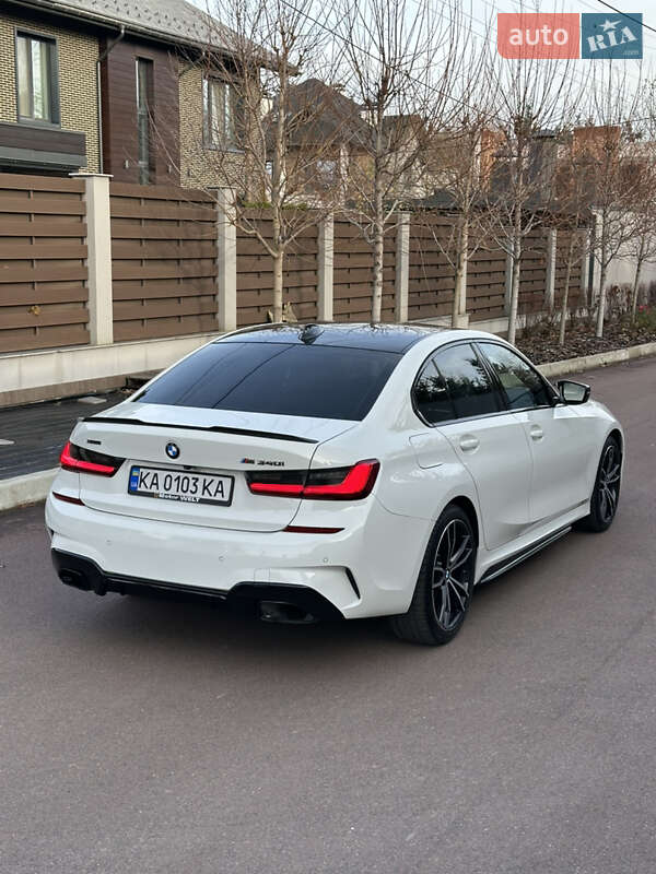 Седан BMW 3 Series 2019 в Киеве