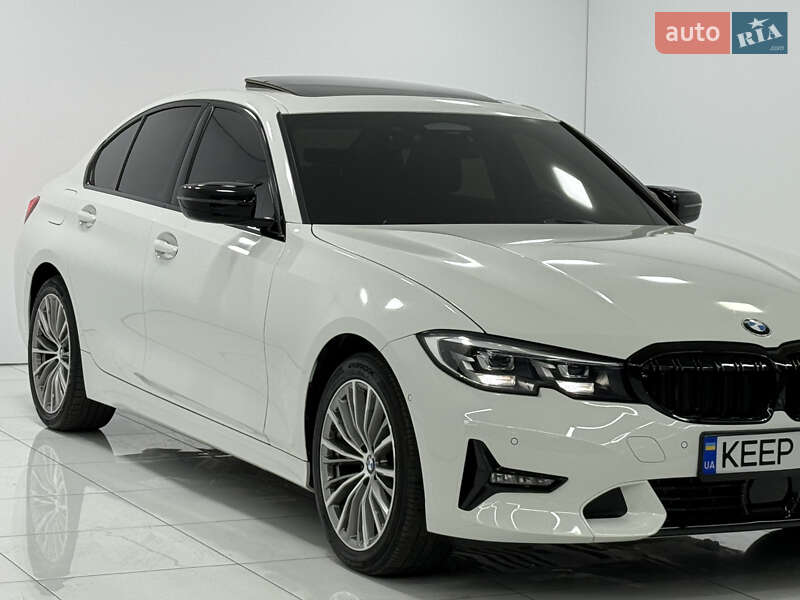 Седан BMW 3 Series 2020 в Одессе
