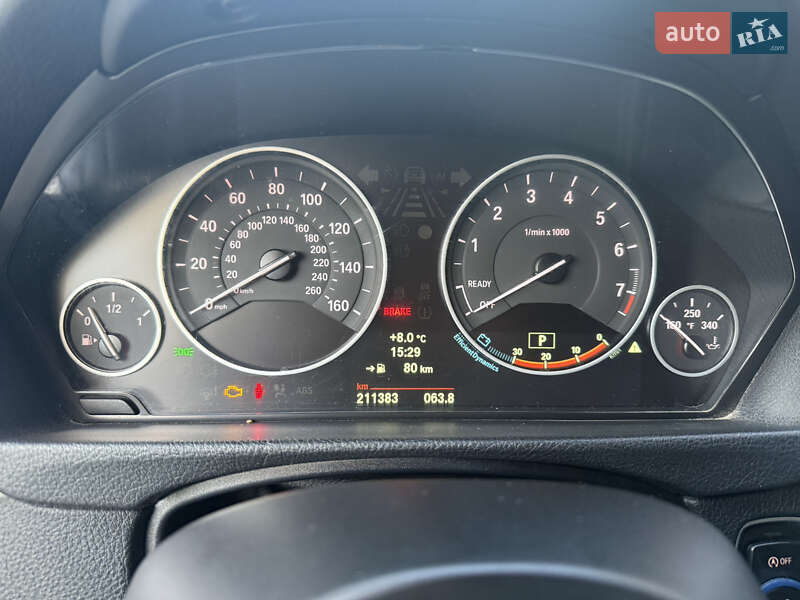 Седан BMW 3 Series 2012 в Чернівцях